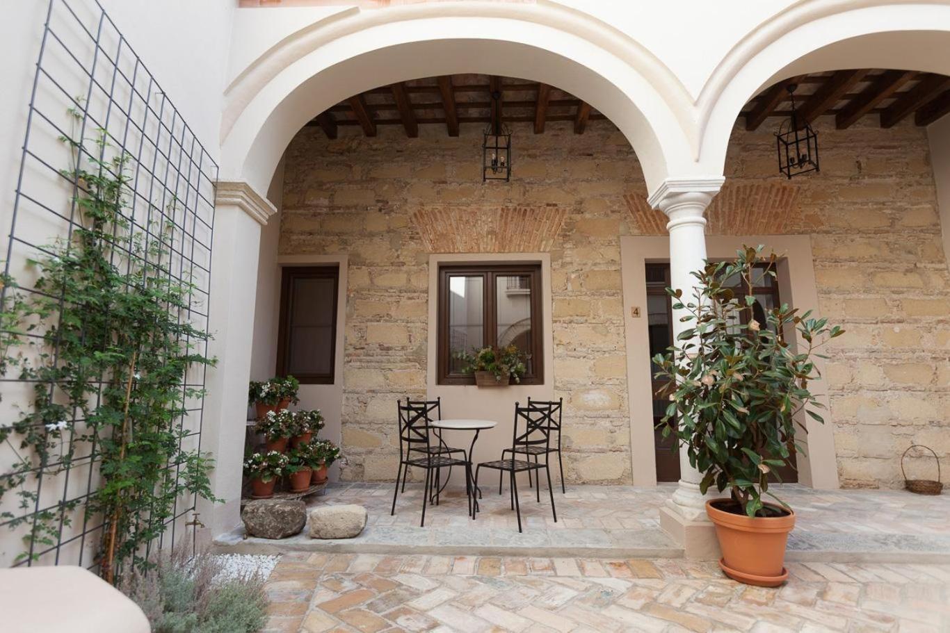 דירות חרז Patios De La Riva חדר תמונה